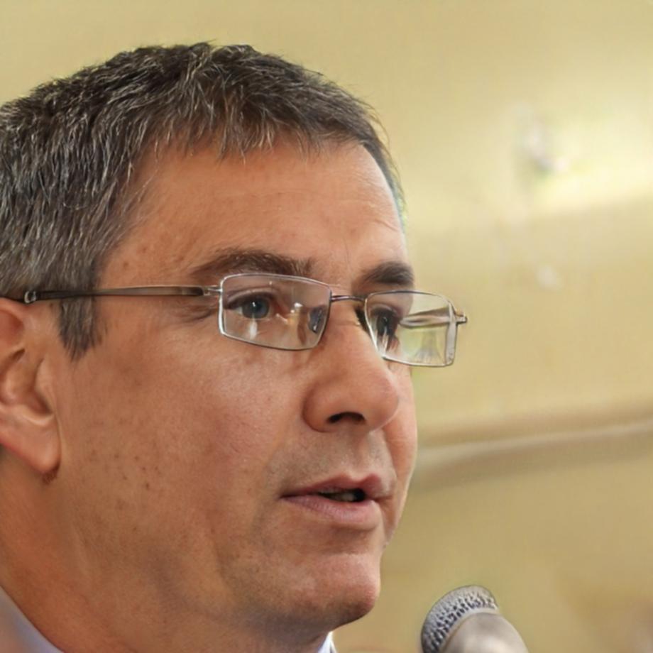 Retrato de Germán Suescún